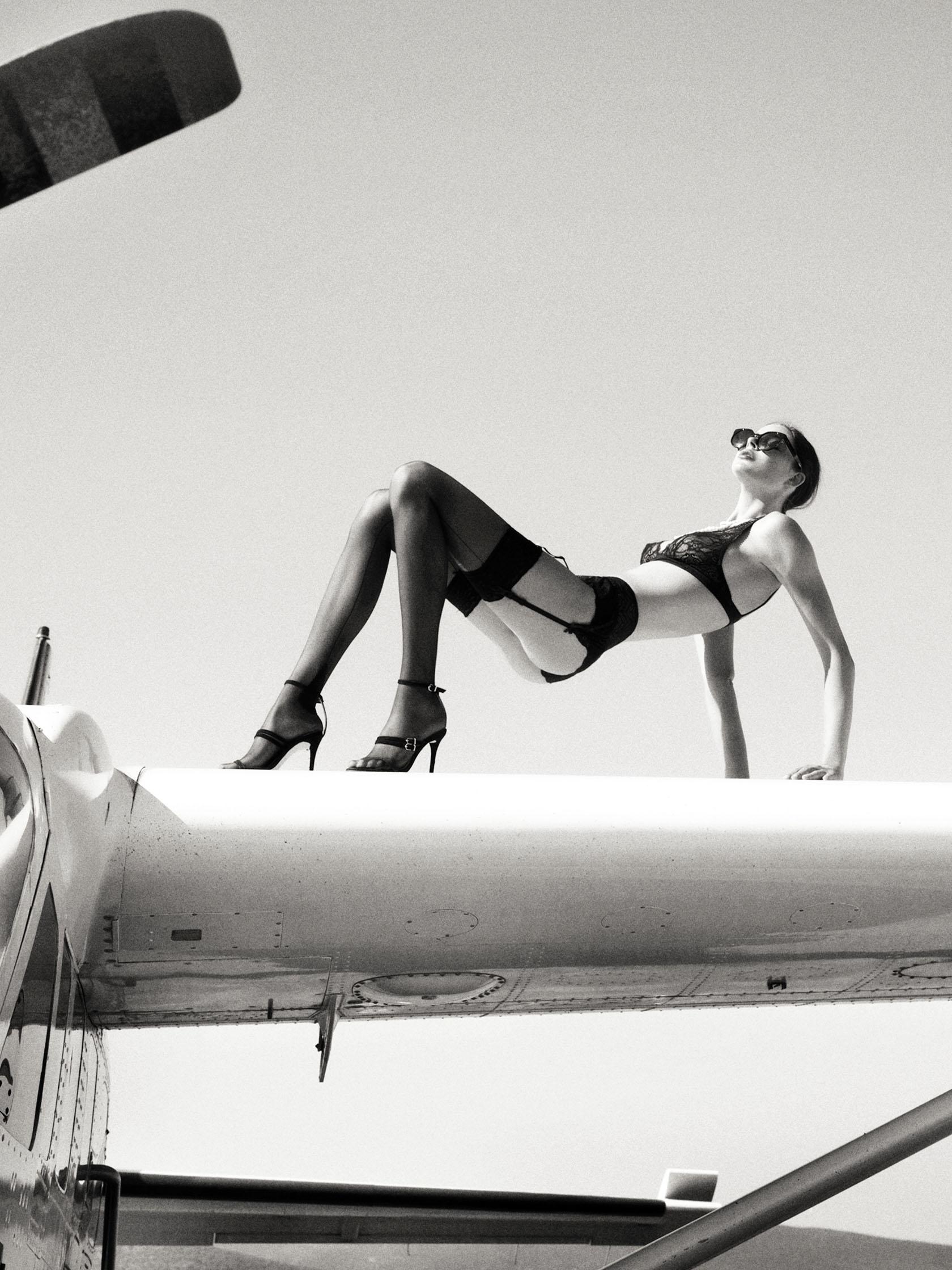 The Plane by Vassilis Pitoulis - Mankovsky Gallery